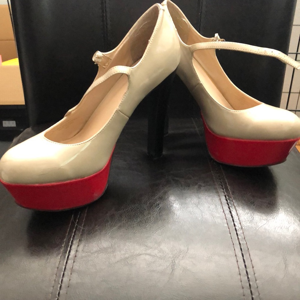 G by Guess shoes